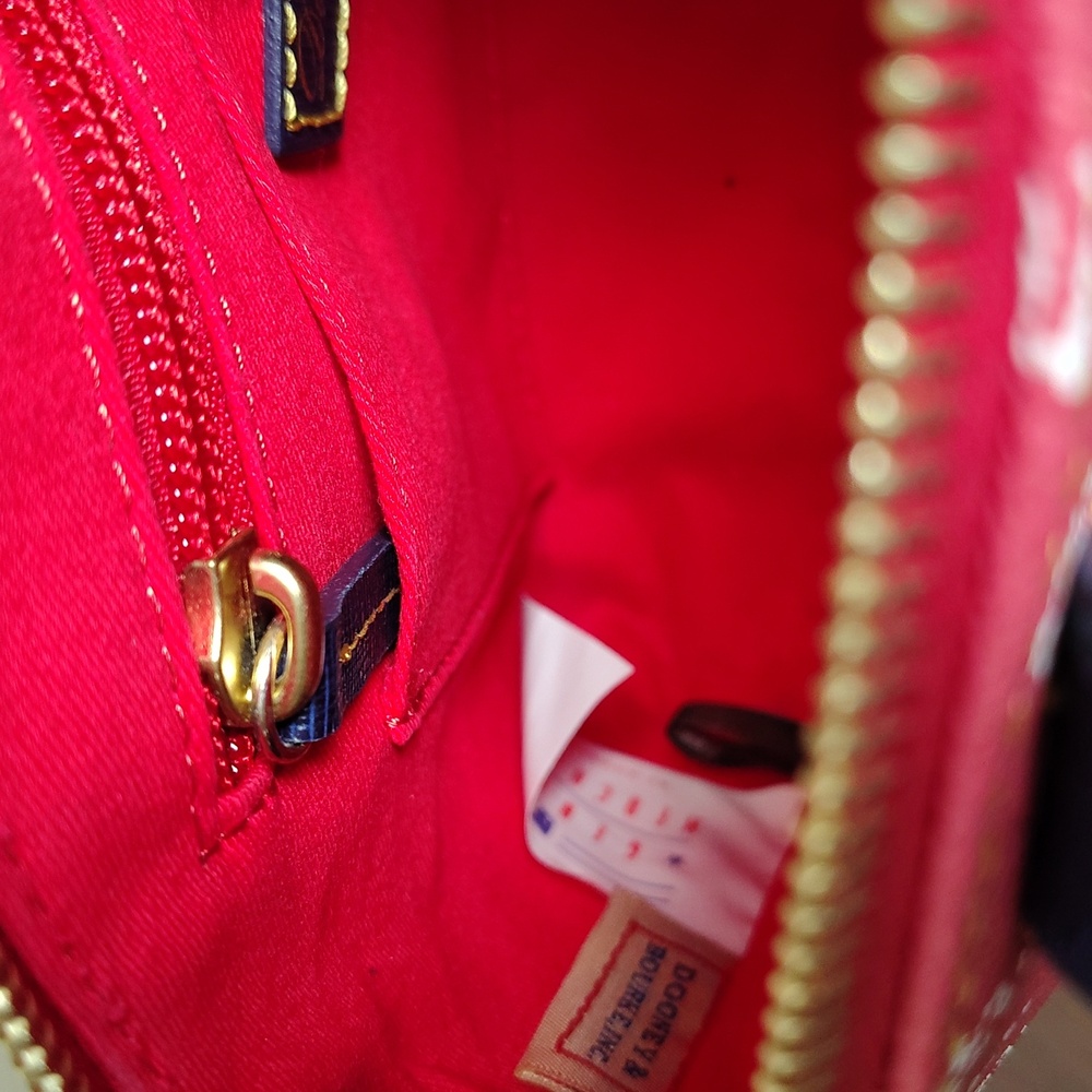 Dooney & Bourke St Louis Crossbody Purse W Crossbody Strap - Picture 10 of 12